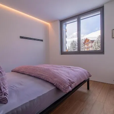 Apartment Three-bedroom Luxury Up To 6 Guests Arosa